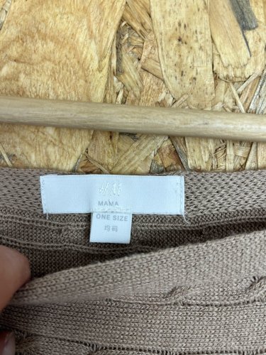Pončo H&M s podílem bavlny a vlny