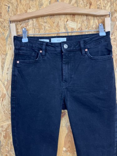 Skinny džíny Mango s podílem bavlny a elastanu