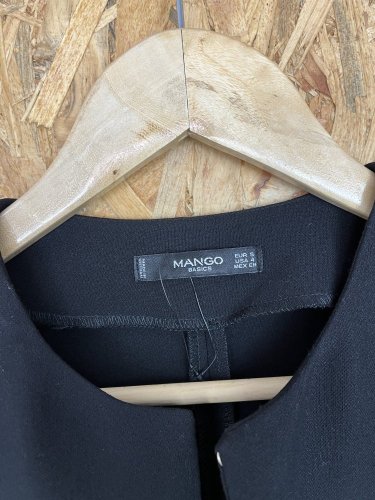 Šaty Mango 75 % polyester 20 % viskoza