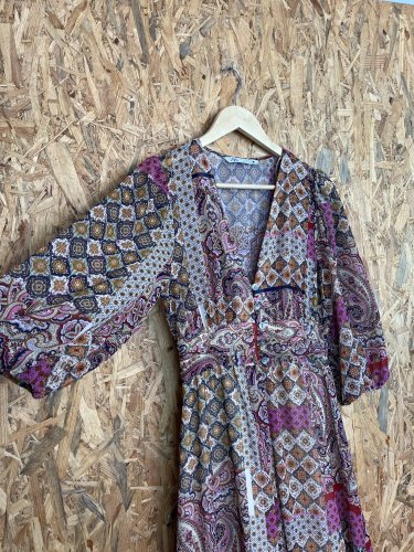 Letní šaty ZARA 100 % polyester