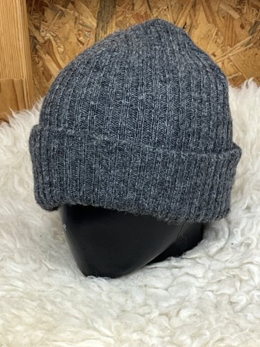 Zimní čepice H&M 70 % vlna