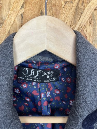 Nadčasové sako ZARA 20 % vlna