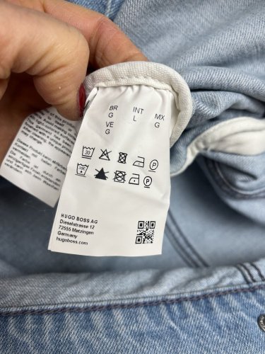 Džínová bunda Hugo Boss 60 % bavlna 40 % lyocel