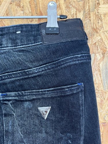 Skinny džíny Guess 95 % bavlna