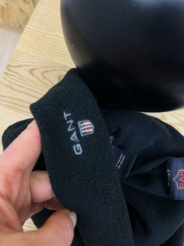 Čepice GANT 100 % fleece
