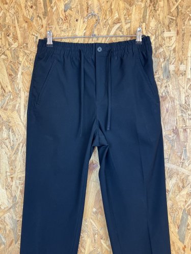 Teplákové kalhoty H&M 68 % polyester