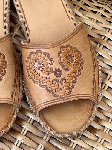 Zánovní kožené pantofle Made in India 100 % kůže