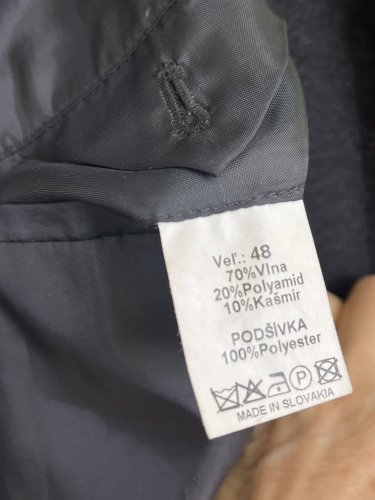 Luxusní pánský kabát Made in Italy 70 % vlna 10 % kašmír