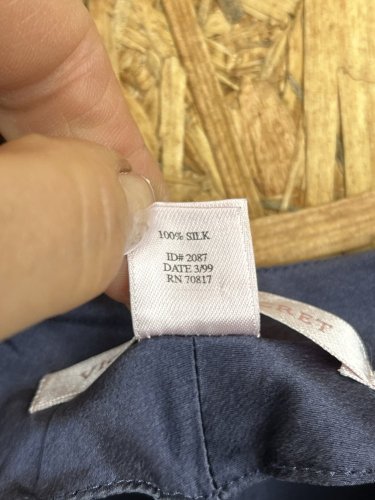 Noční košilka Victoria`s Secret 100 % hedvábí
