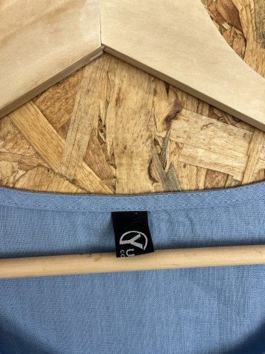 Přírodní šaty Made in Italy s podílem lnu a bavlny