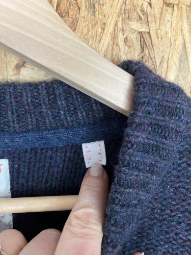 Vlněný svetr Esprit 70 % vlna