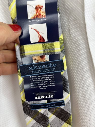 Hedvábná kravata Akzente 100 % hedvábí