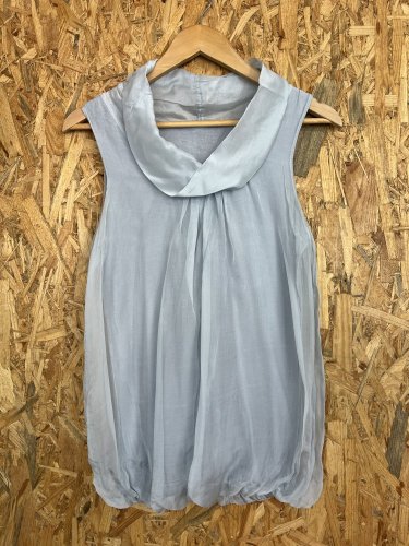 Hedvábný top Made in Italy 100 % hedvábí