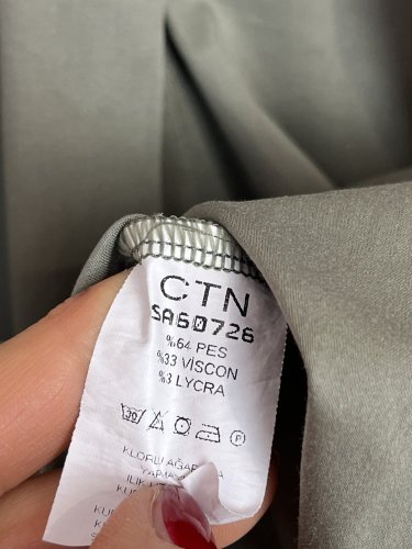 Elastické šaty CTN 33 % viskoza 3 % lycra