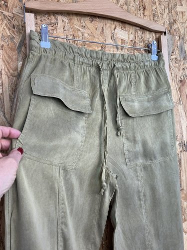 Široké kalhoty ZARA 66 % lyocel 34 % viskoza