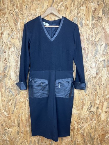 Luxusní šaty Annalisa Ferro 92 % vlna a 100 % kůže