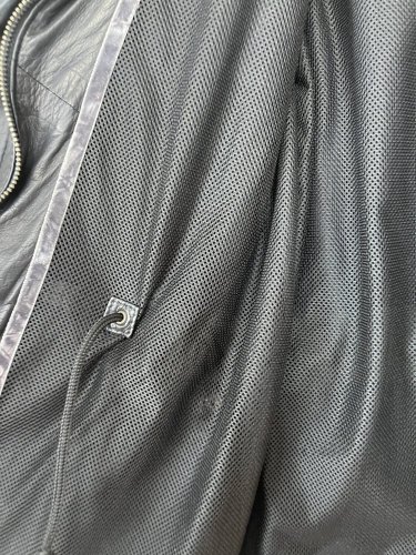 Kožená bunda Hugo Boss 100 % kůže