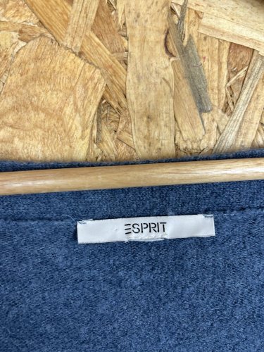 Oversize kardigan Esprit s podílem vlny a poylamidu