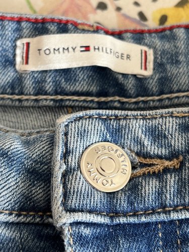Skinny džíny Tommy Hilfiger s podílem bavlny a elastanu