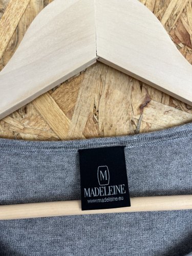 Crop svetr Madeleine 20 % bavlna 5 % kašmír