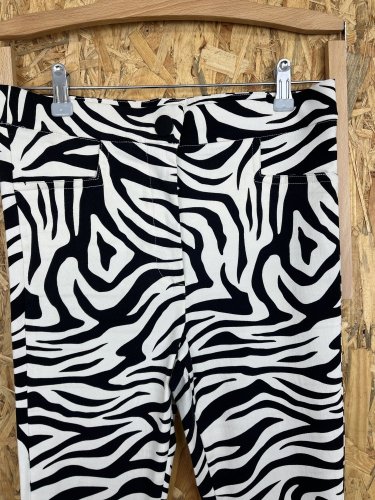 Skinny kalhoty ZARA 77 % viskoza