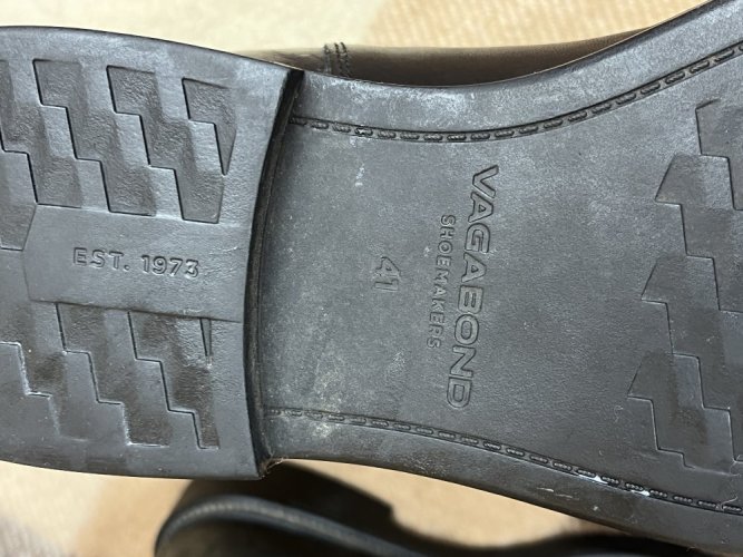 Kotníkové boty Vagabond 100 % kůže