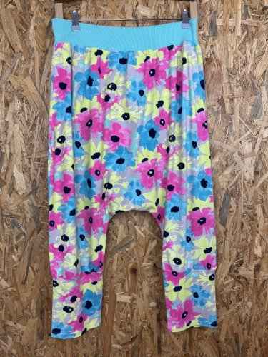 Široké kalhoty Made in Italy s podílem bavlny a elastanu