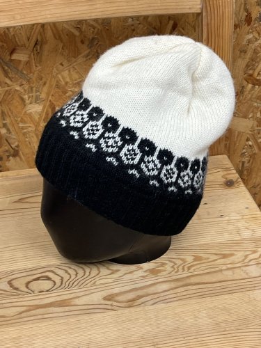 Vlněná čepice Bayer 45 % vlna