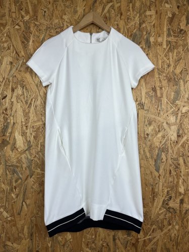 Šaty ZARA 62 % polyester 32 % viskoza