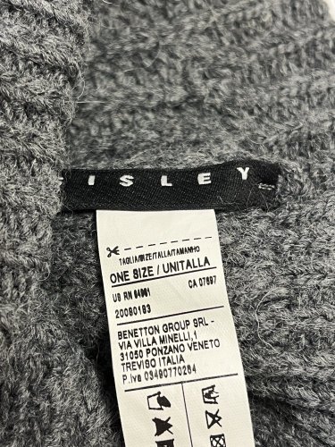 Zimní čepice Sisley 25 % vlna