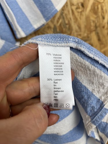 Šaty Alba Moda 70 % viskoza 30 % len