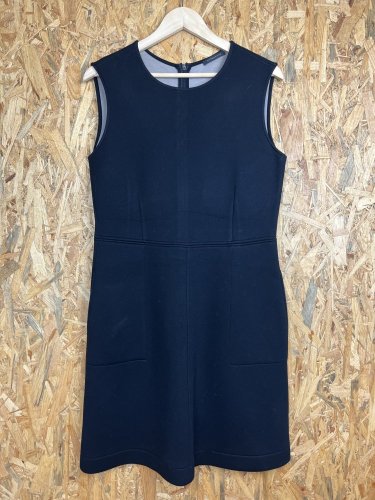 Neoprenové šaty Strenesse 78 % viskoza