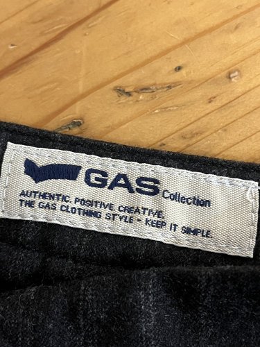 Vlněná sukně GAS 98 % vlna