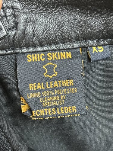 Kožená sukně Shic Skinn 100 % kůže