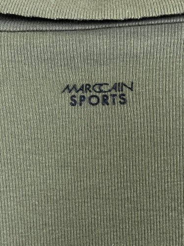 Sportovní bavlněná košile Marc Cain s podílem bavlny a elastanu