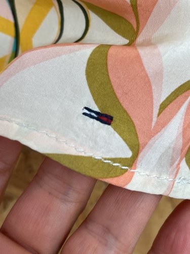 Hedvábný top Tommy Hilfiger 100 % hedvábí