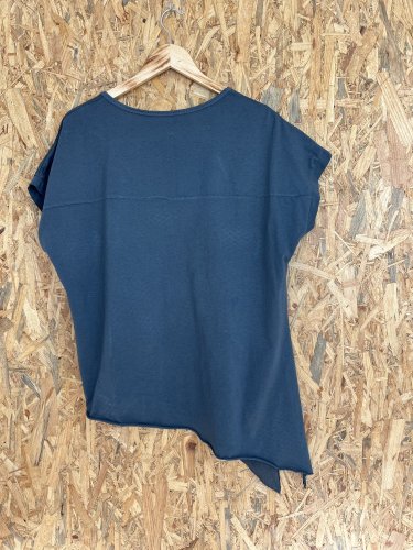 Asymetrická tunika Made in Italy 50 % bavlna 50 % len