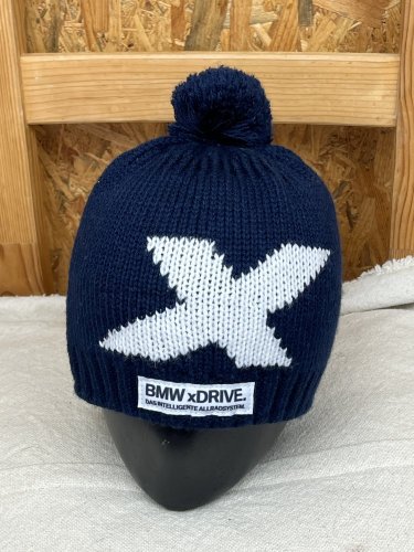 Zimní čepice BMW 50 % merino vlna