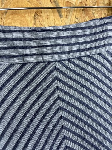 Sukně Grüne Erde 68 % len 32 % bavlna