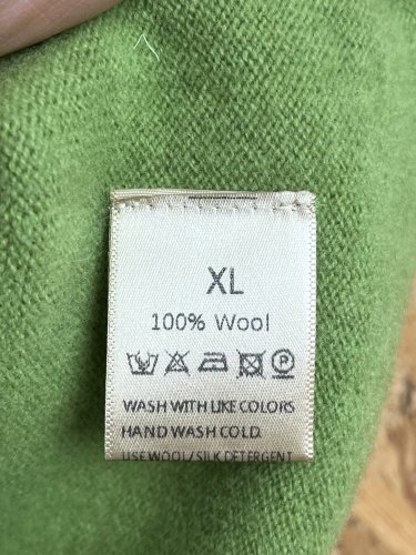 Vlněný rolák Made in China 100 % vlna