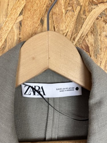 Prodloužené sako ZARA 55 % len 45 % bavlna