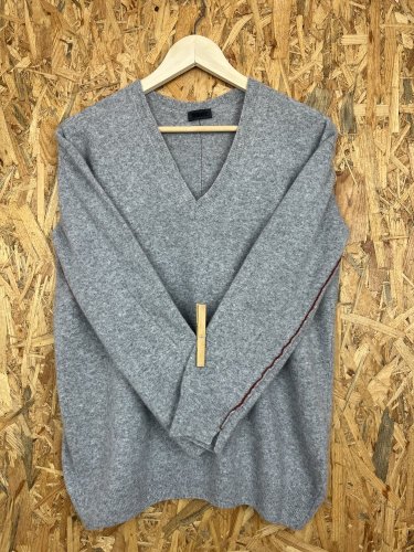 Vlněný svetr Blauer 90 % vlna 10 % kašmír