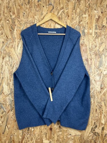 Oversize kardigan Esprit s podílem vlny a poylamidu