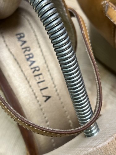 Zánovní boty na klínu Barbarella 100 % kůže