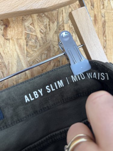 Manšestrové kalhoty Marc O`Polo 98 % bavlna