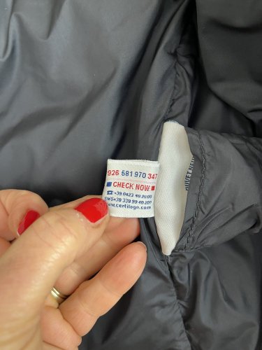 Péřový kabát MONCLER 100 % polyamid