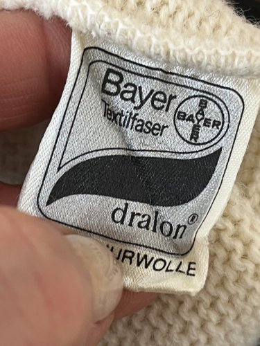 Vlněná čepice Bayer 45 % vlna
