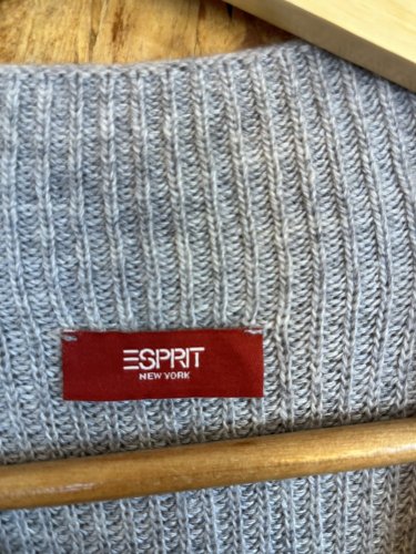 Oversize vesta Esprit 30 % vlna 5 % kašmír