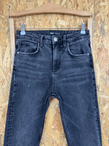Skinny džíny ZARA s podílem bavlny a elastanu