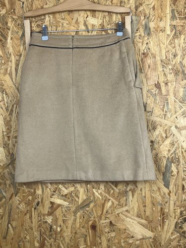 Sukně Hugo Boss s podílem vlny a kašmíru